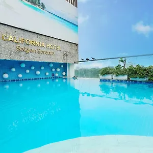 Отель California Saigon & Rooftop Pool ***
